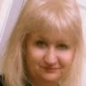 Meet your Posher, Cynthia